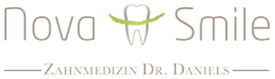 Nova-Smile Dr. Daniels  Logo